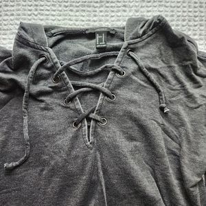 gray cross tie with hood